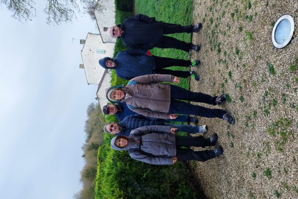 Quelques courageux pour une randonnée sans trop de pluie